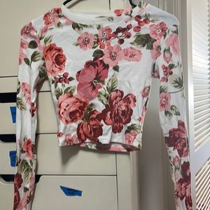 Urban Outfitters Long Sleeve Crop!